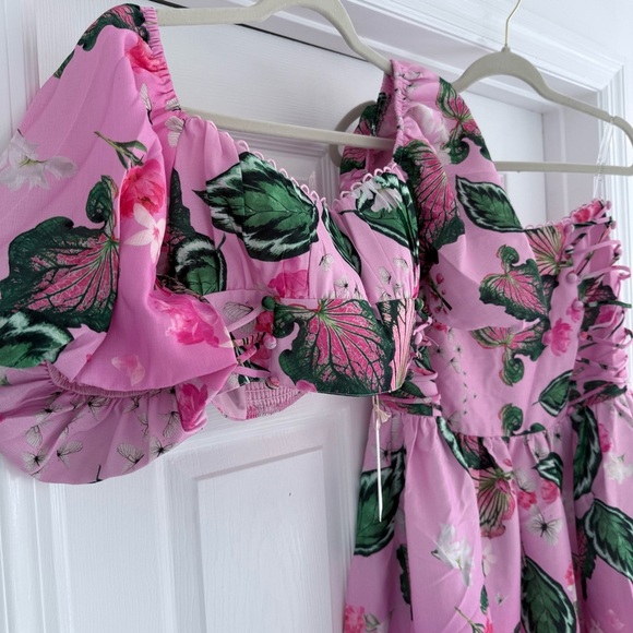 NWT L’ATISTE Pink Ombré Floral Butterfly Lace Up Maxi Skirt Top Matching Set S - Picture 5 of 13